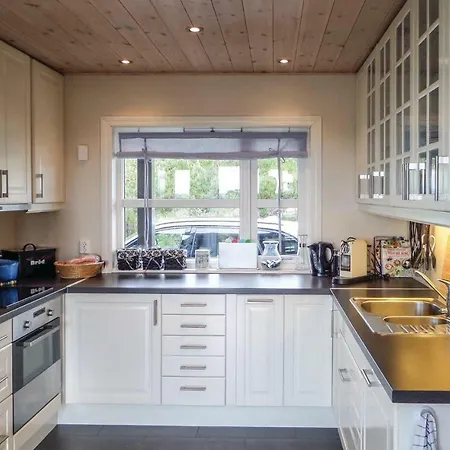 Three-bedroom Holiday In *